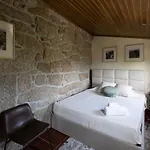 Casa Da Cascata * Pincaes