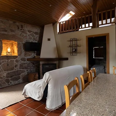 Casa Da Cascata