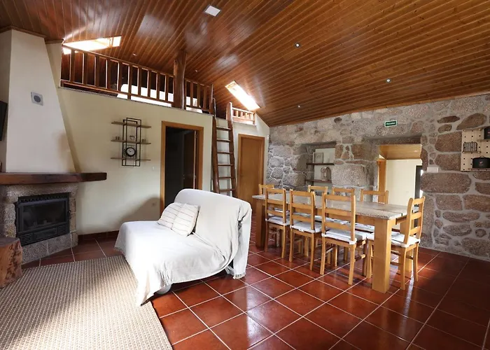 Casa Da Cascata Pincaes