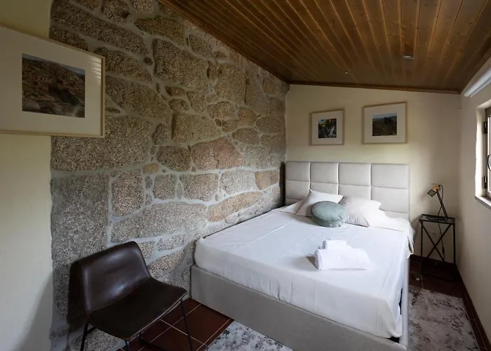 Casa Da Cascata * Pincaes